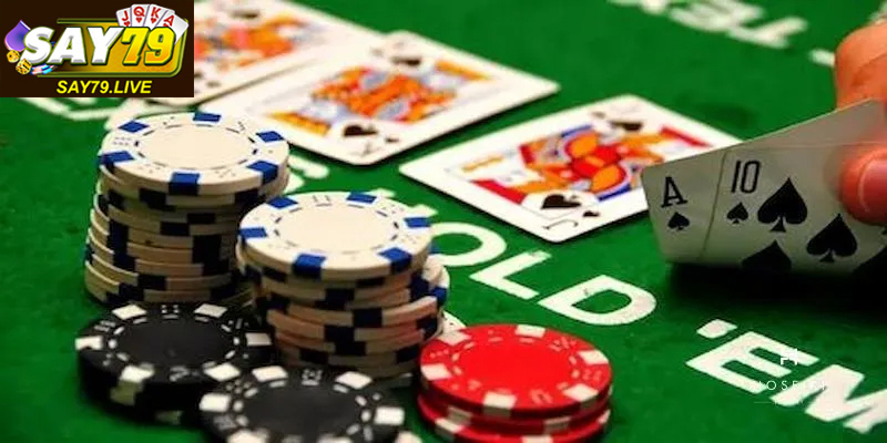 Tiến lên là trò chơi bài được ưa chuộng khắp Việt Nam